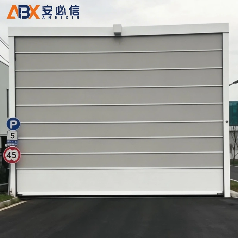 巴中高速堆积门